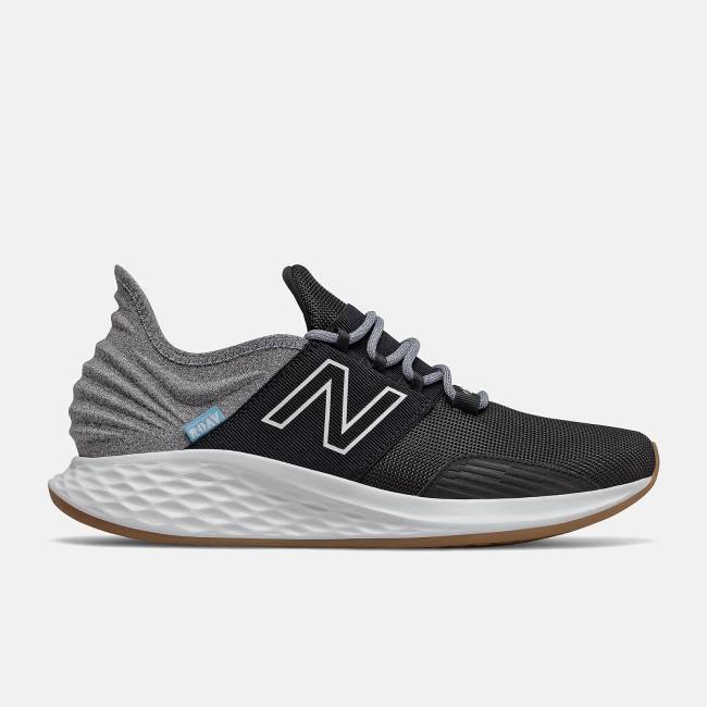 Adidasi Alergare Barbati New Balance Fresh Foam Roav Negrii Gri Deschis | NB493AND