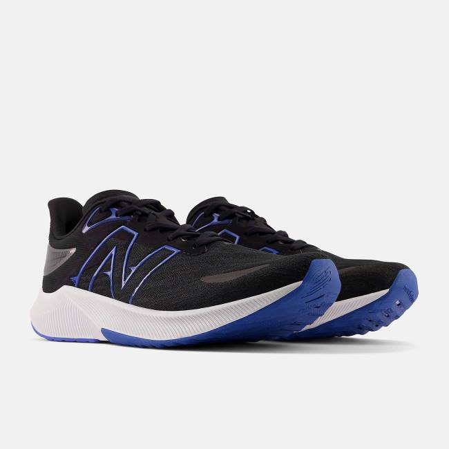 Adidasi Alergare Barbati New Balance FuelCell Propel V3 Negrii Albastri Inchis | NB894WDF