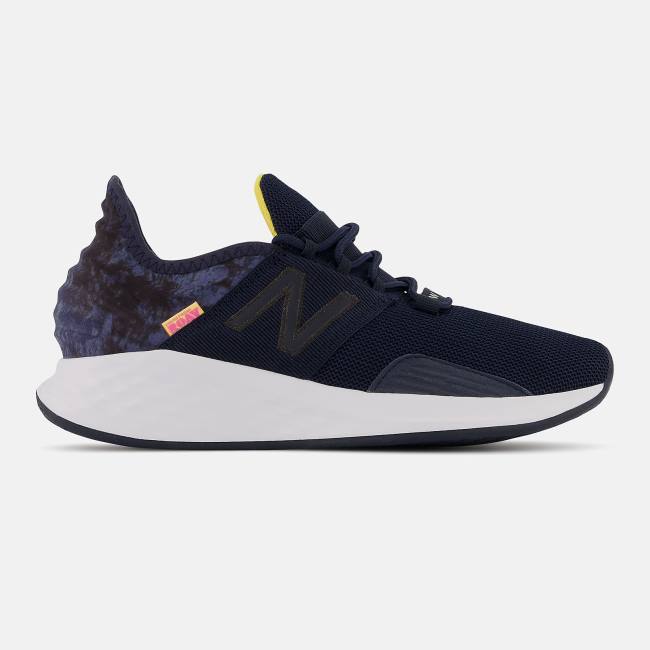 Adidasi Alergare Dama New Balance Fresh Foam Roav Negrii Gri | NB123FZV