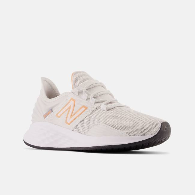 Adidasi Alergare Dama New Balance Fresh Foam Roav Corai Albastri | NB502QEV