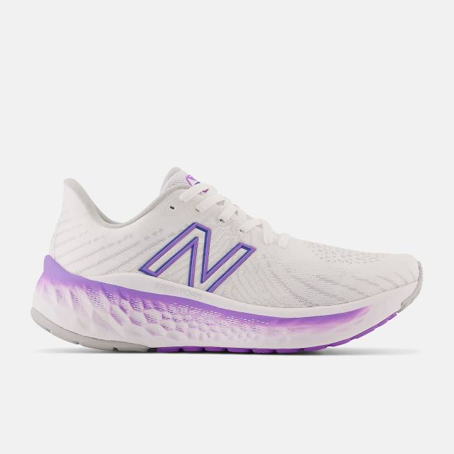 Adidasi Alergare Dama New Balance Fresh Foam X Vongo v5 Albi Violet Albastru Deschis | NB763OUH