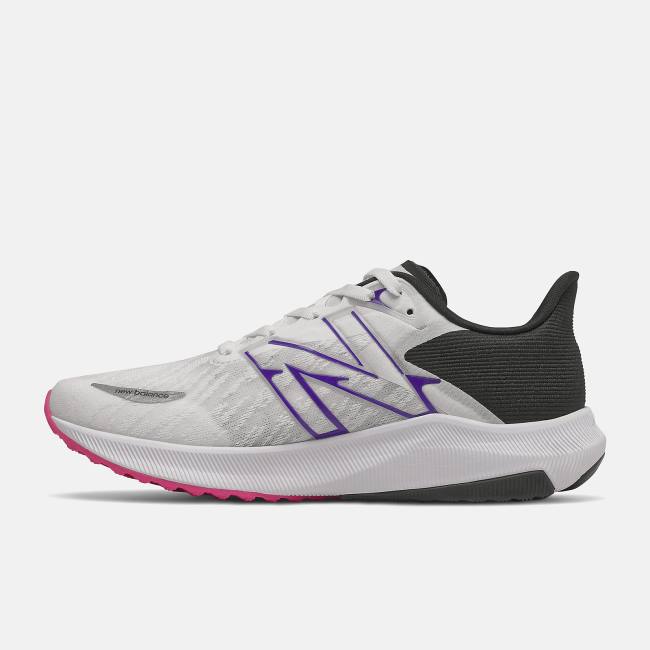 Adidasi Alergare Dama New Balance FuelCell Propel V3 Albi Roz Violet Inchis | NB457EHN