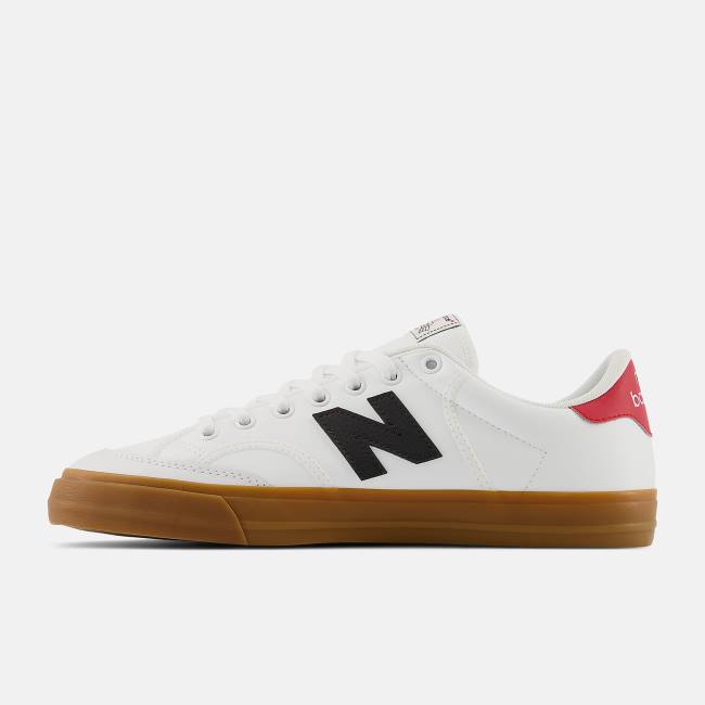 Adidasi Skate Barbati New Balance NB Numeric 212 Pro Court Albi Negrii | NB279AMN