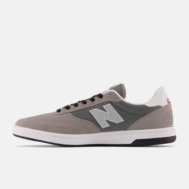 Adidasi Skate Barbati New Balance NB Numeric 440 Gri Negrii | NB318EGI