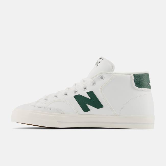 Adidasi Skate Barbati New Balance NB Numeric 213 Albi Verzi | NB364HGT