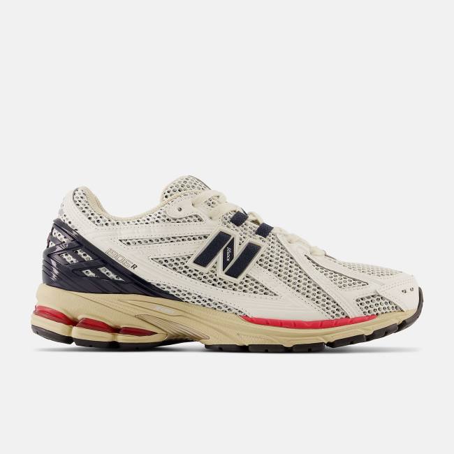 Adidași Barbati New Balance 1906R Albastri Deschis Rosii | NB062HSQ