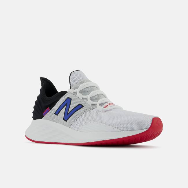 Adidași Barbati New Balance Fresh Foam Roav Albi Gri Deschis Albastri Inchis | NB581ZRG