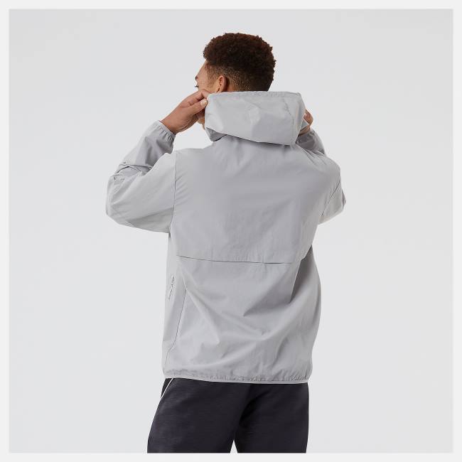 Geaca Barbati New Balance NB Athletics Amplified Windbreaker Gri Deschis | NB463SPD