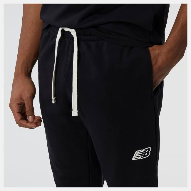 Pantaloni Barbati New Balance NB Essentials Magnify Fleece Jogger Negrii | NB134PLU