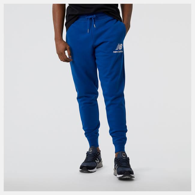 Pantaloni Barbati New Balance NB Essentials Stacked Logo Sweatpant Albastri | NB673WRM