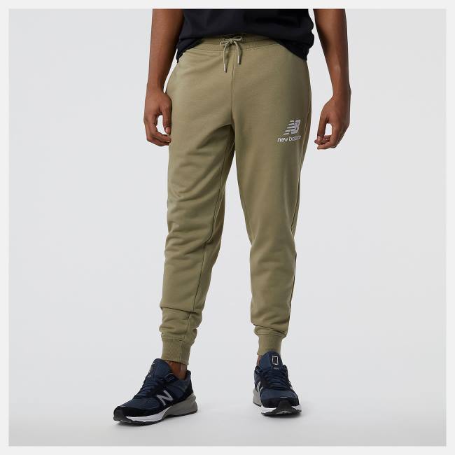 Pantaloni Barbati New Balance NB Essentials Stacked Logo Sweatpant Camuflaj | NB681MOI