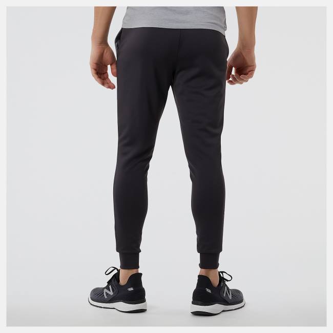 Pantaloni Barbati New Balance Tenacity Football Antrenament Negrii | NB937VFY