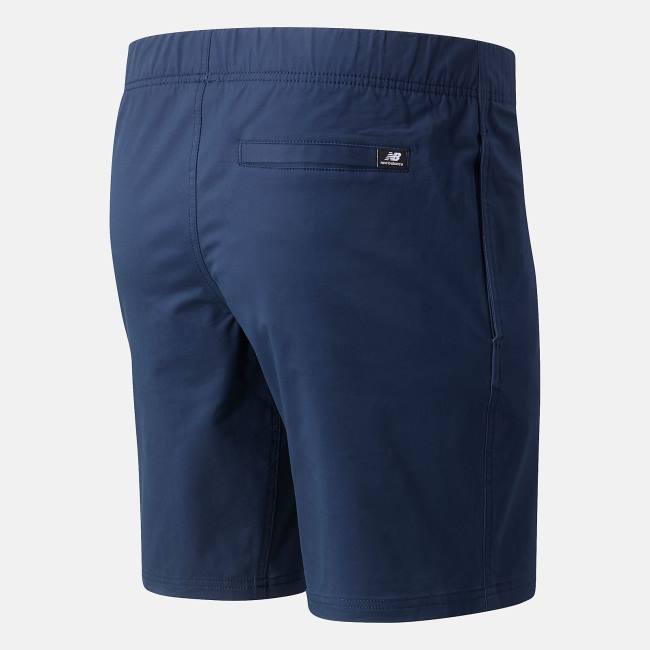 Pantaloni Scurti Barbati New Balance NB Athletics Woven Bej Indigo | NB029XLS