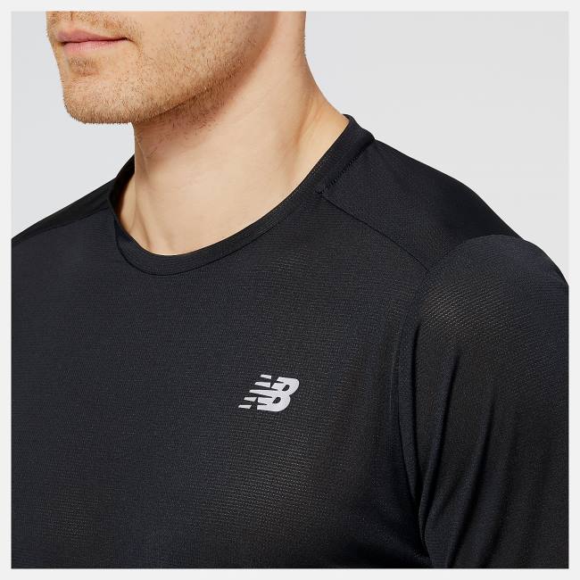 Tricouri Barbati New Balance Accelerate Scurte Sleeve Negrii | NB294WOE