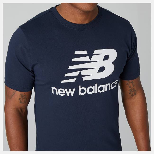 Tricouri Barbati New Balance NB Essentials Stacked Logo Tee Bleumarin | NB126KGH