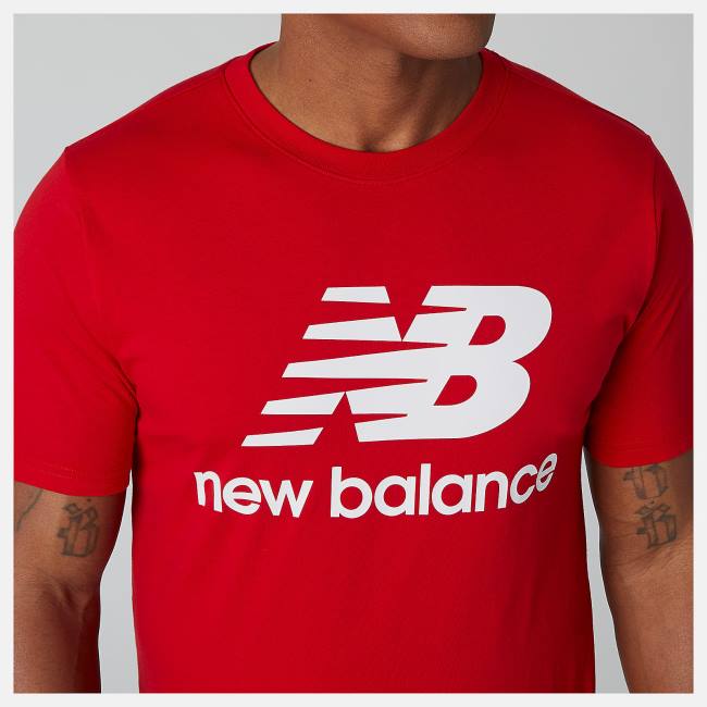 Tricouri Barbati New Balance NB Essentials Stacked Logo Tee Rosii | NB425MAU