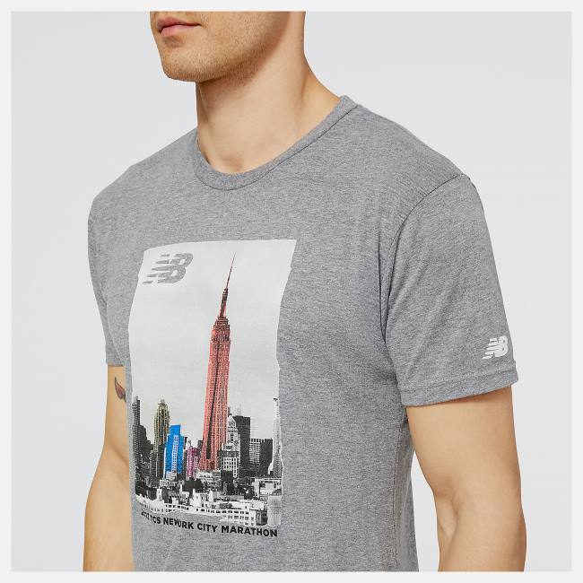 Tricouri Barbati New Balance NYC Marathon Empire Skyline Grafice Tee Gri | NB946QFI