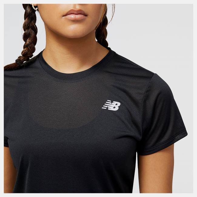 Tricouri Dama New Balance Accelerate Scurte Sleeve Top Negrii | NB587UMW