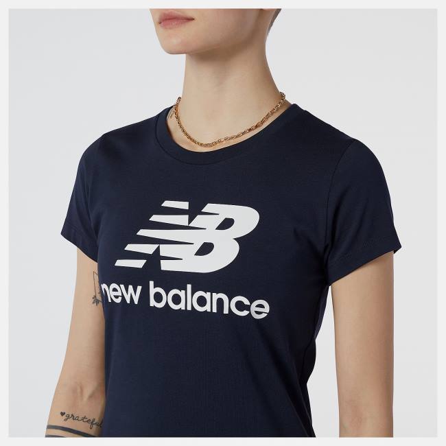 Tricouri Dama New Balance NB Essentials Stacked Logo Tee Bleumarin | NB902JFN