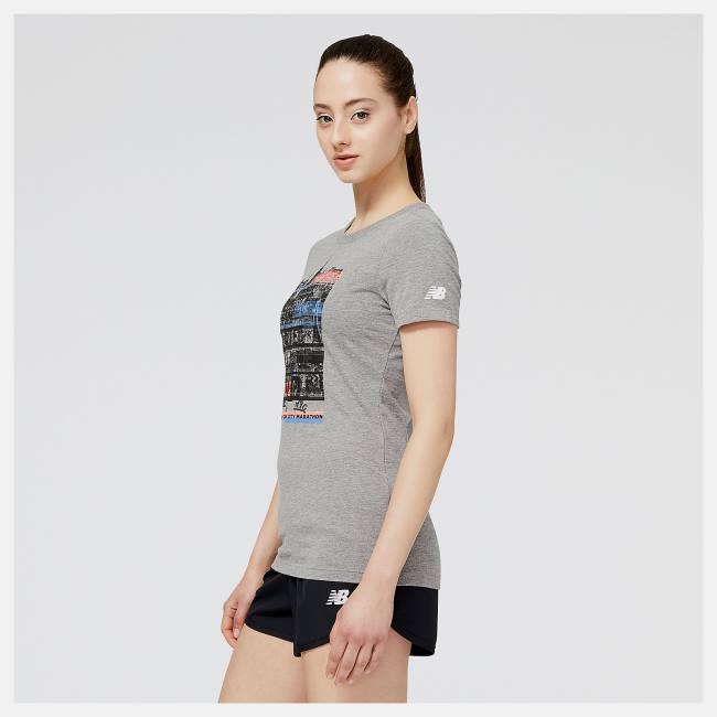 Tricouri Dama New Balance NYC Marathon Marathon State of Mind Grafice Tee Gri | NB236PST