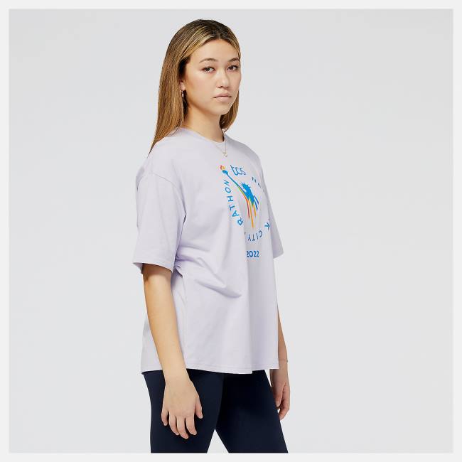 Tricouri Dama New Balance NYC Marathon NB Essentials Stacked Logo Tee Gri Violet | NB958DET