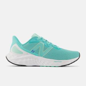 Adidasi Alergare Dama New Balance Fresh Foam Arishi v4 Albi Albastru Deschis | NB031SRP