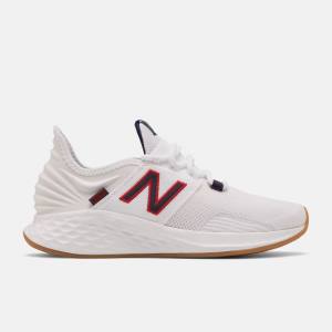 Adidasi Alergare Dama New Balance Fresh Foam Roav Albi | NB457LNE