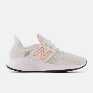 Adidasi Alergare Dama New Balance Fresh Foam Roav Corai Albastri | NB502QEV