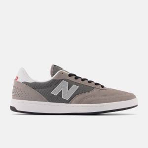 Adidasi Skate Barbati New Balance NB Numeric 440 Gri Negrii | NB318EGI