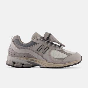 Adidași Barbati New Balance 2002R Gri Argintii Inchis Metal | NB841ZQI