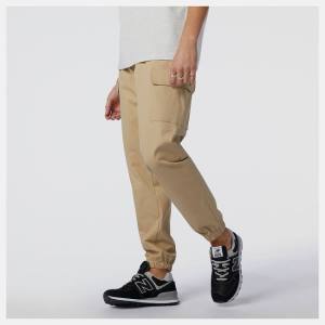 Pantaloni Barbati New Balance NB Athletics Woven Cargo Kaki | NB470XNR